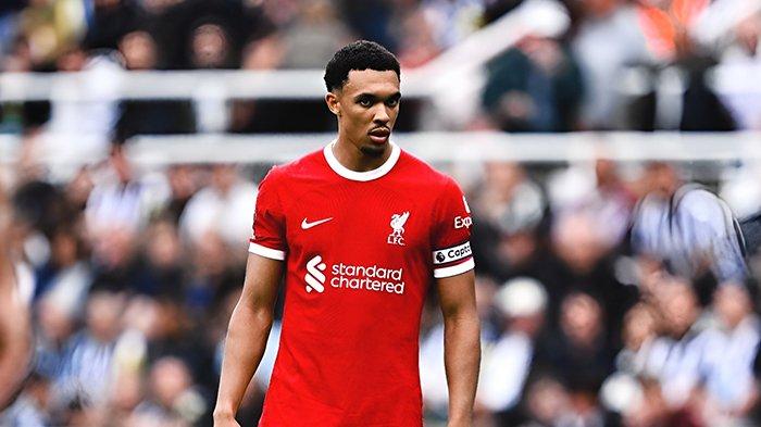 Trent Alexander-Arnold Dipastikan Absen Saat Liverpool Hadapi Tottenham Trent Alexander-Arnold Dipastikan Absen Saat Liverpool Hadapi Tottenham